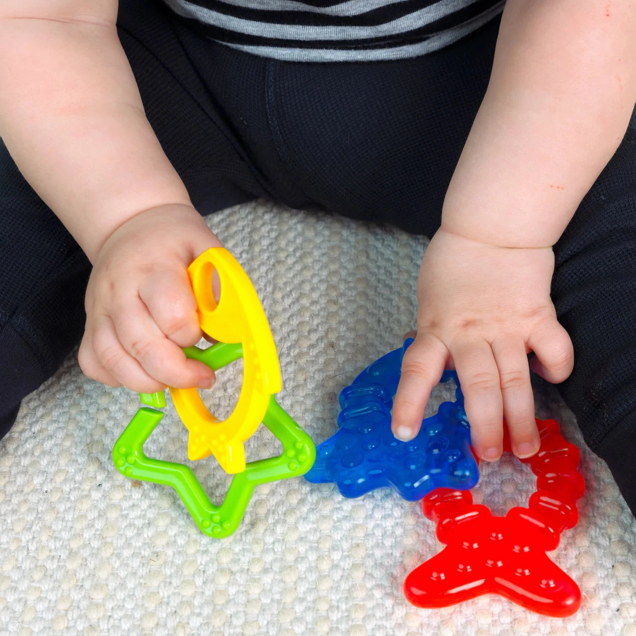 BABY EINSTEIN - COOL CRITTERS TEETHER PEG TOY
