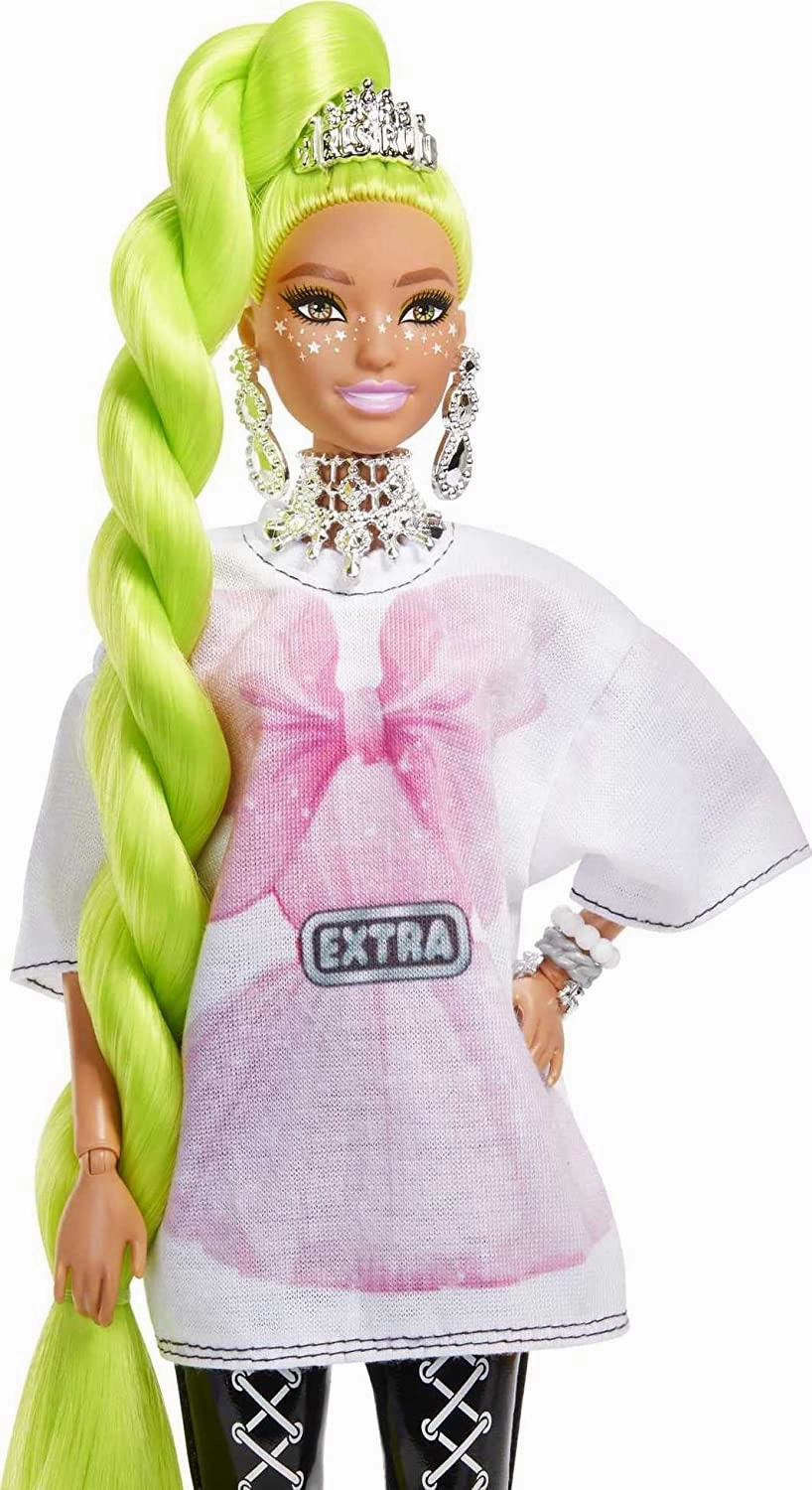 Barbie Extra Doll - 11 Bow Tie