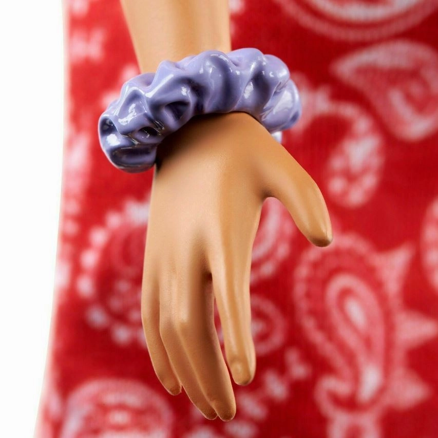 Barbie Fashionista Doll - 151 Red Paisley Outfit