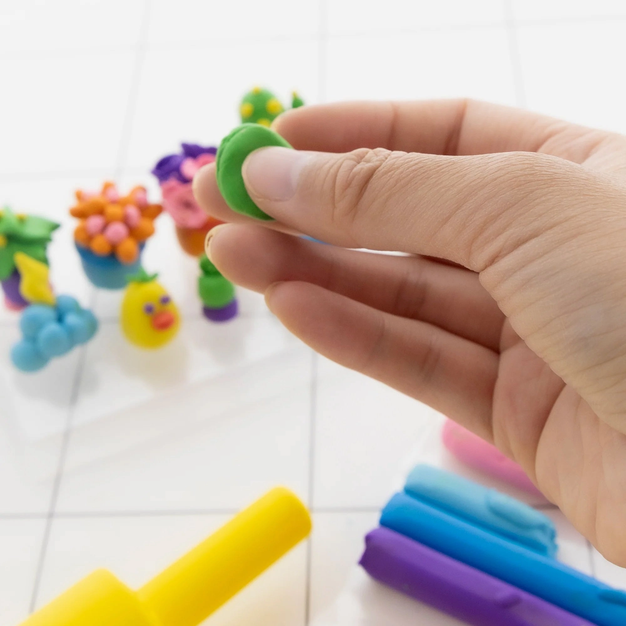 BAZIC Products Rainbow Delight Modeling Clay Sticks - 8 Vibrant Colors, 24 Packs