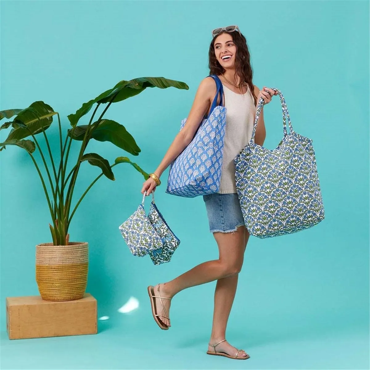 Blaire Blue Pouch Medium