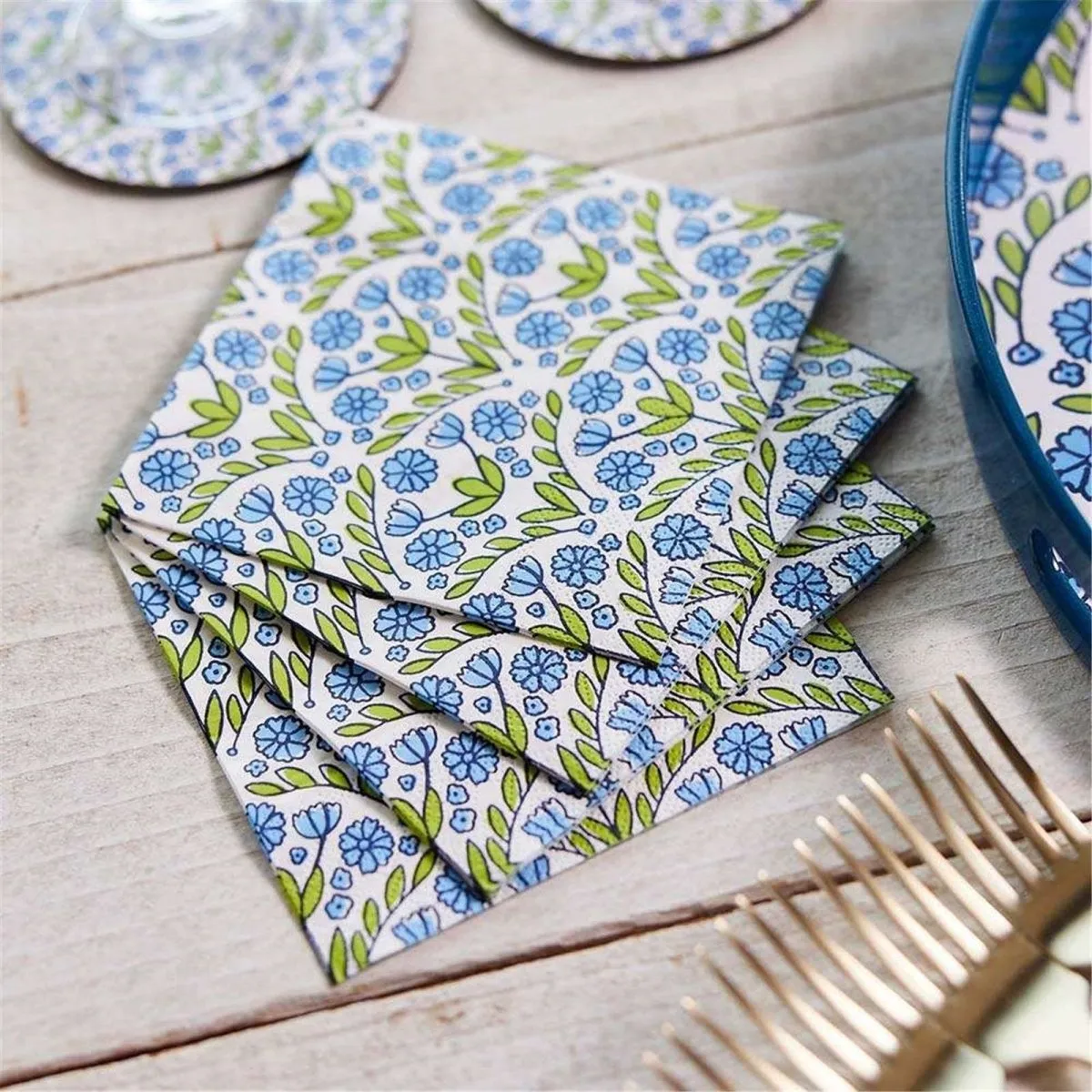 Blaire Paper Cocktail Napkins (Pack of 20)