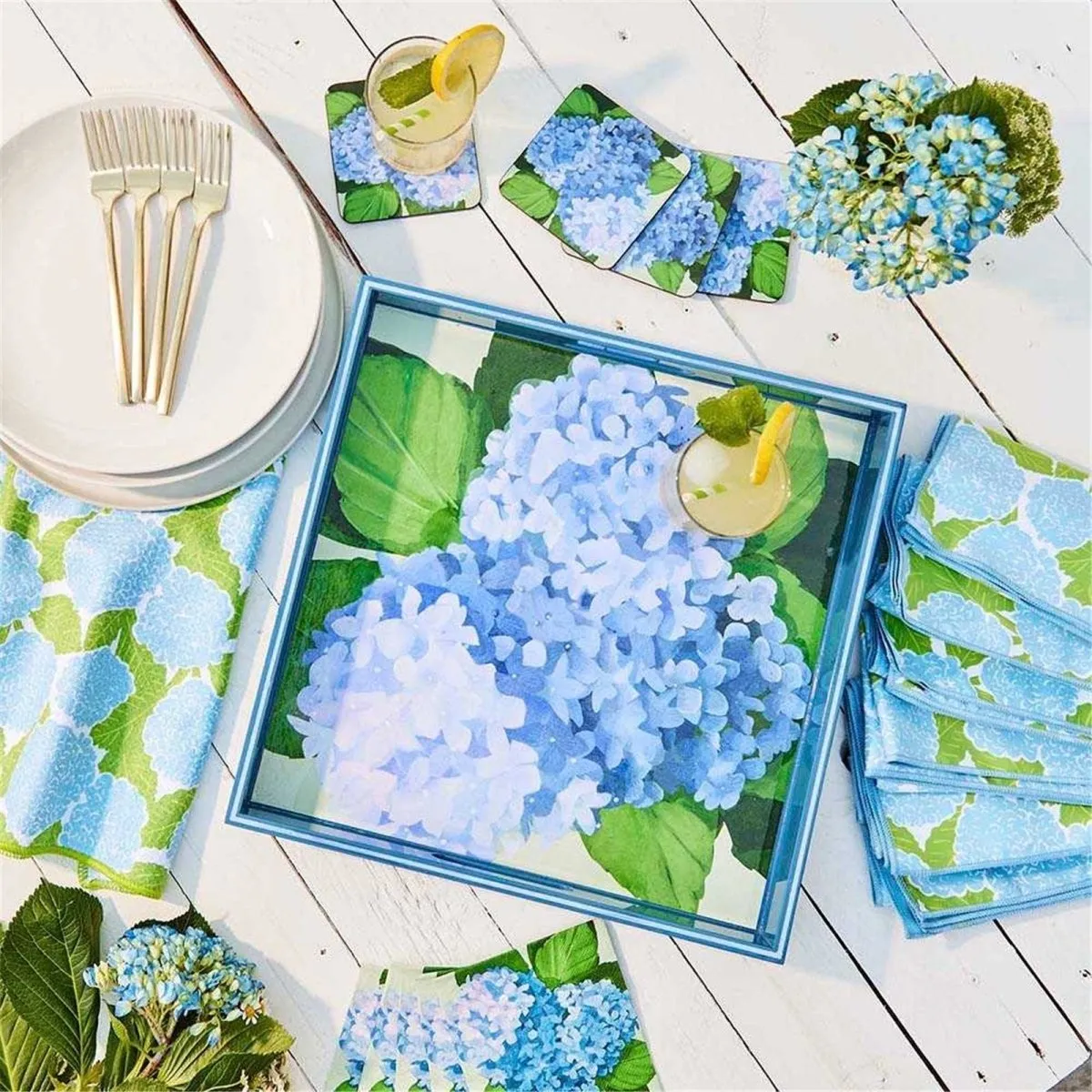 Blue Hydrangea 15 Inch Square Tray