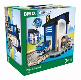 Brio World 33813 Police Station Interactive Playset for Ages 3 and Up