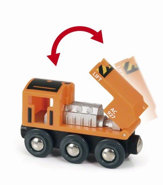 Brio World 33878 Starter Lift & Load Train Set Toy for Ages 3 and Up