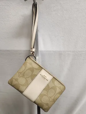 Coach Bags Wallet By Coach  Size: Small