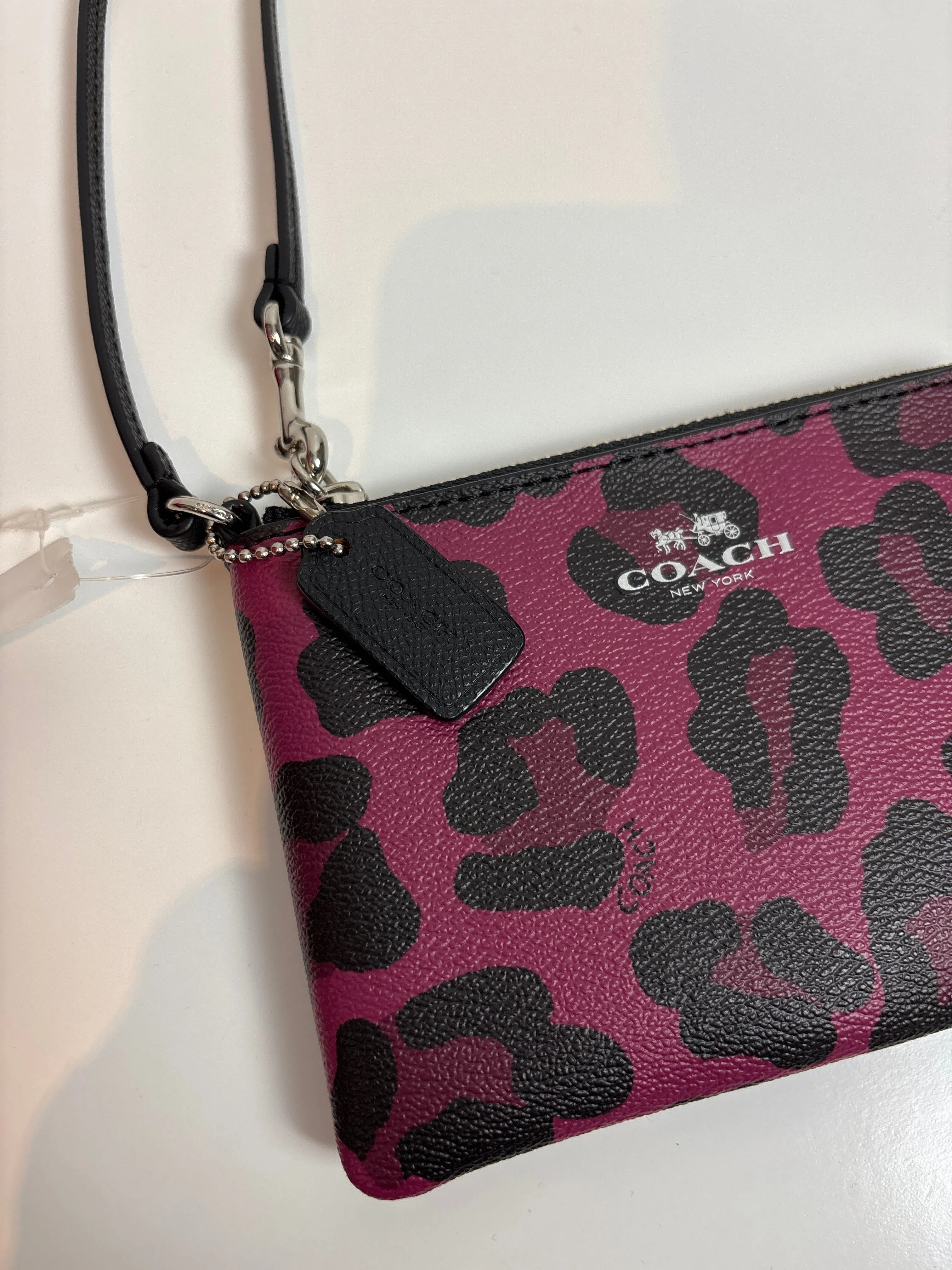 Coach Bags Wristlet By Coach, Size: Small