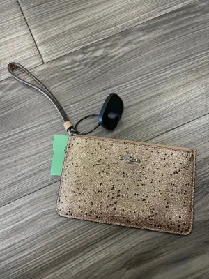 Coach Bags Wristlet Coach, Size Small