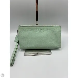 Coach Bags Wristlet Designer By Coach, Size: Large