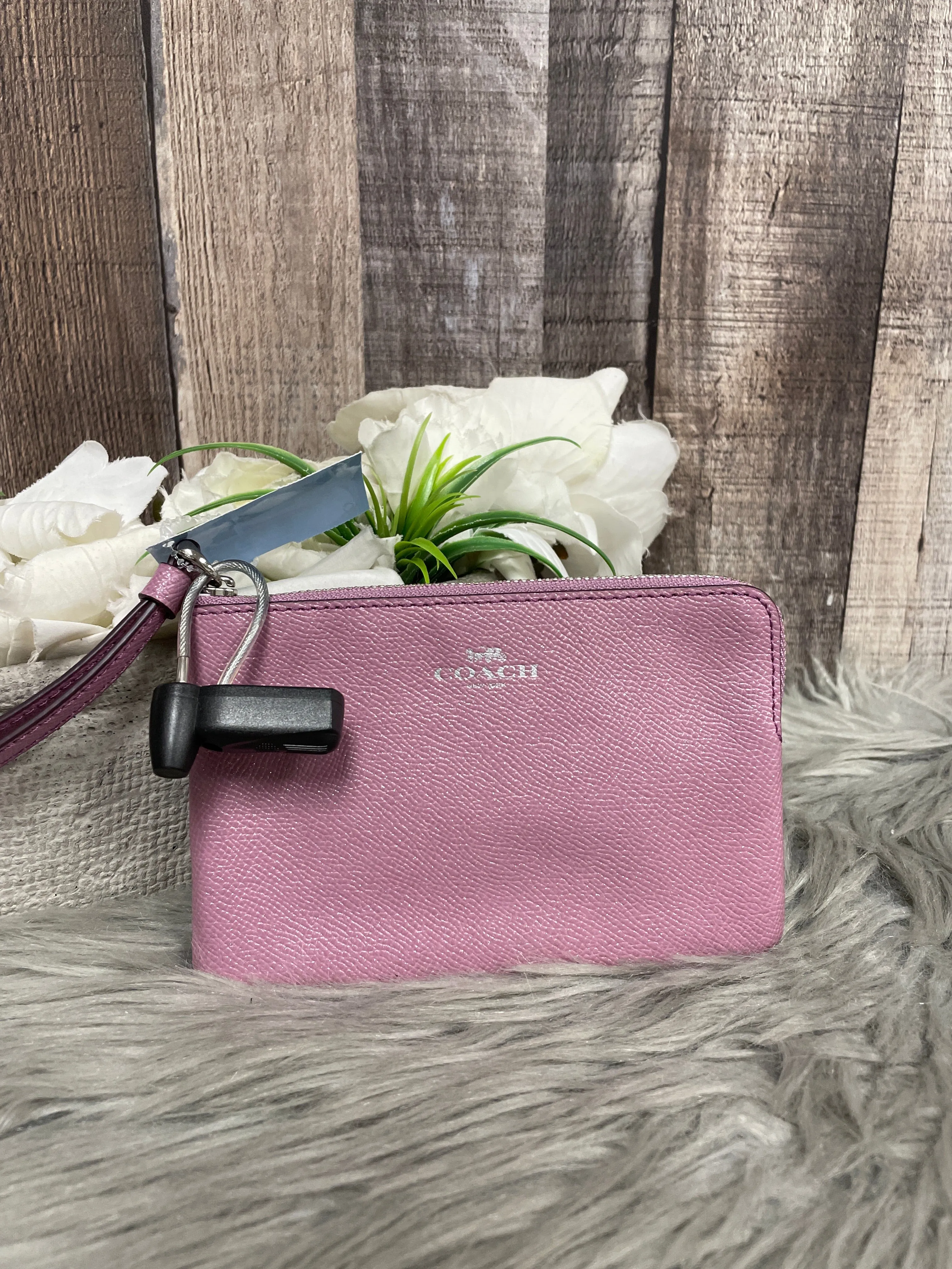 Coach Bags Wristlet Designer By Coach, Size: Small