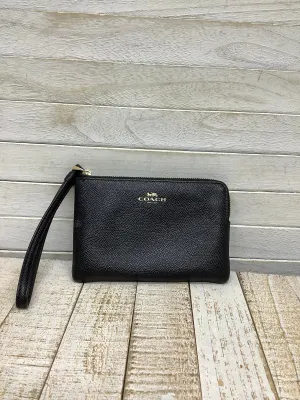 Coach Bags Wristlet Designer By Coach, Size: Small