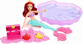 Disney Princess Ariel Mermaid Doll & Pool Set with Moldable Sand, 3 Sand Molds, Beach Towel & 5 Accessories for Kids Ages 3 