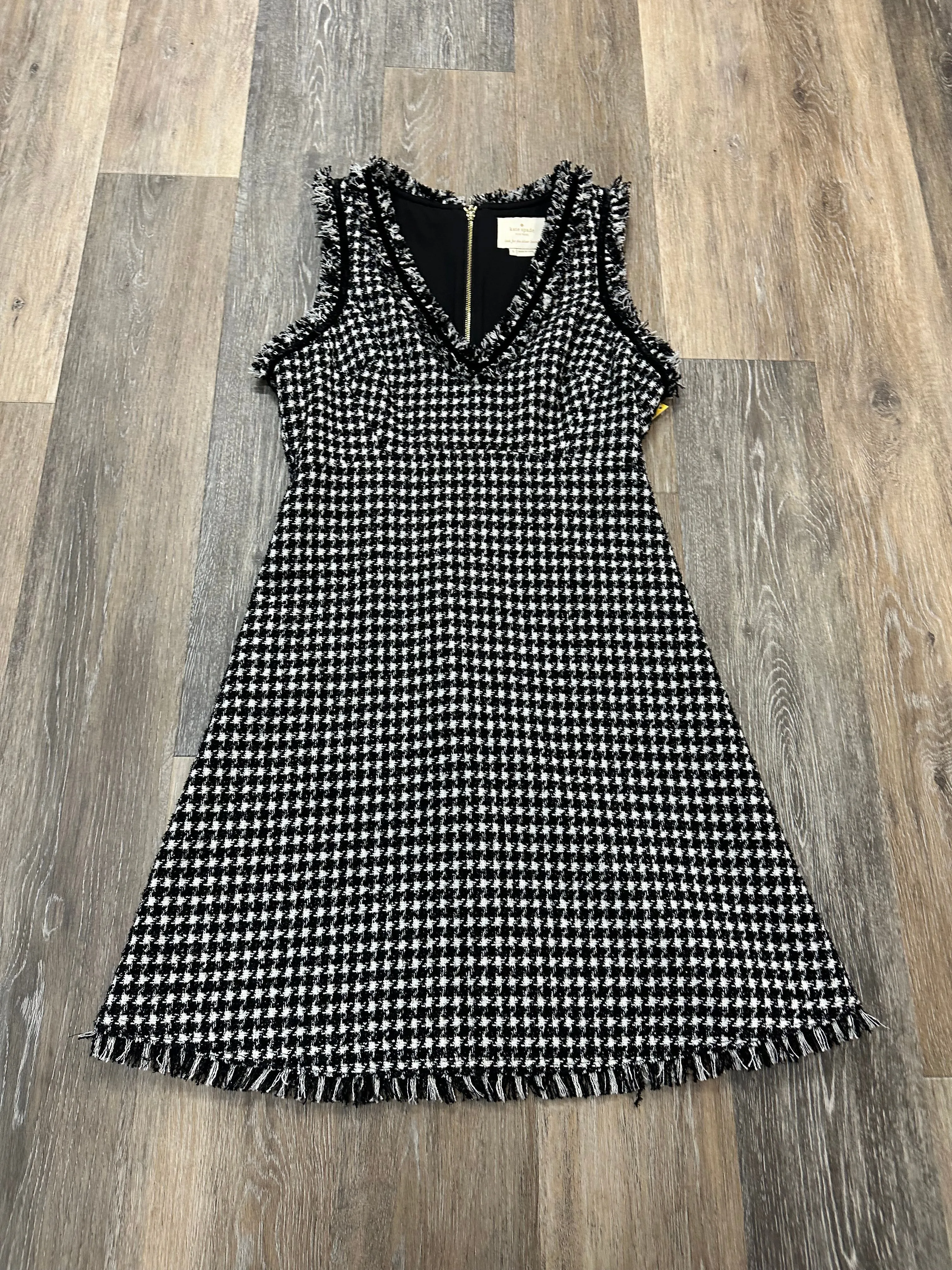 Dress Designer By Kate Spade In Black & White, Size: 2 Kate Spade Bags