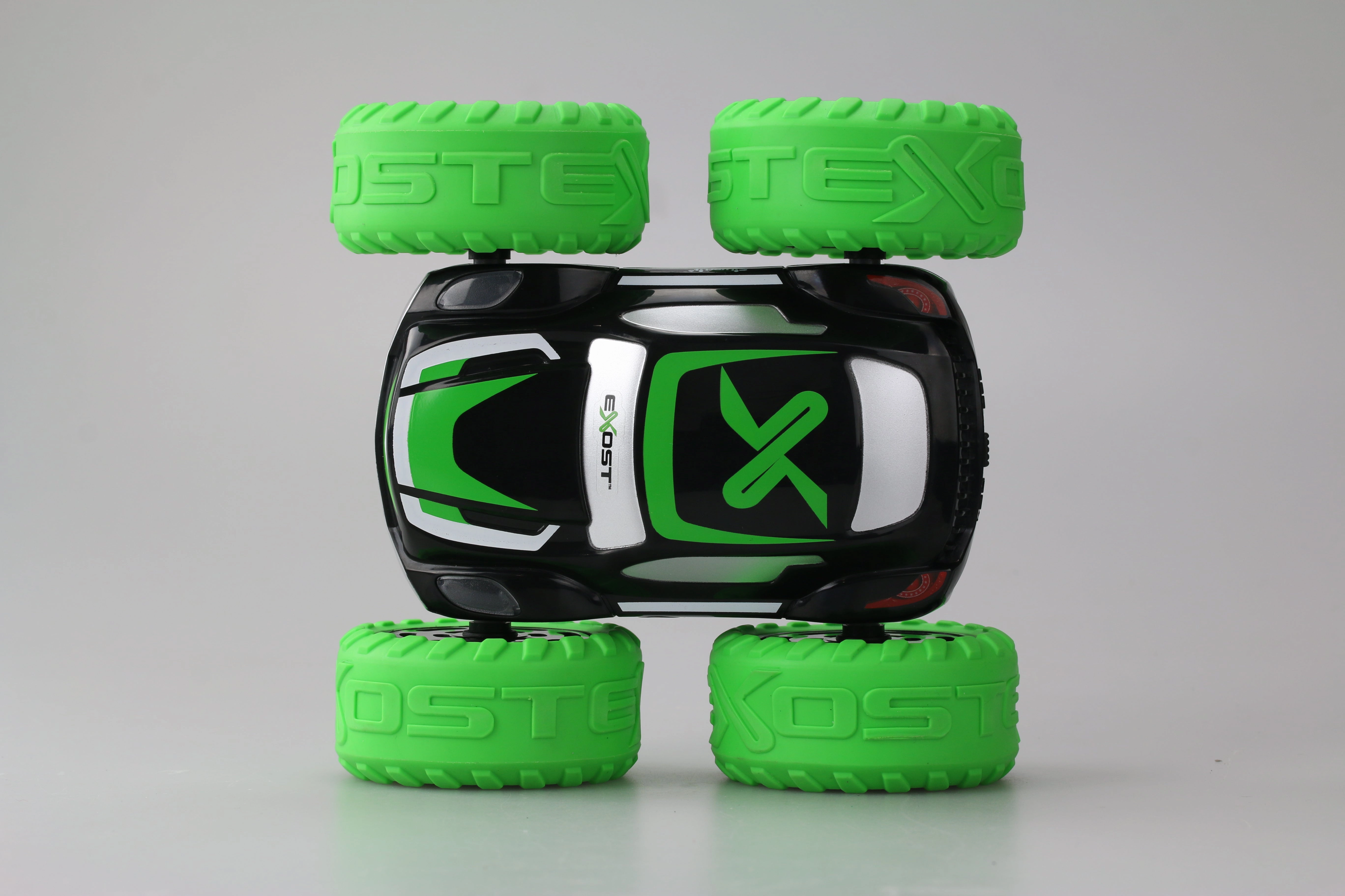 EXOST 360 CROSS II - 1:18 Scale Radio Control Car - Green