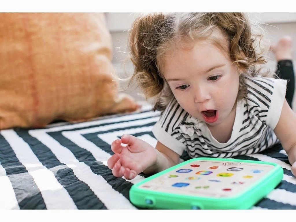 Hape Baby Einstein Magic Touch Curiosity Tablet (FR/ES/EN) for Age 6M 