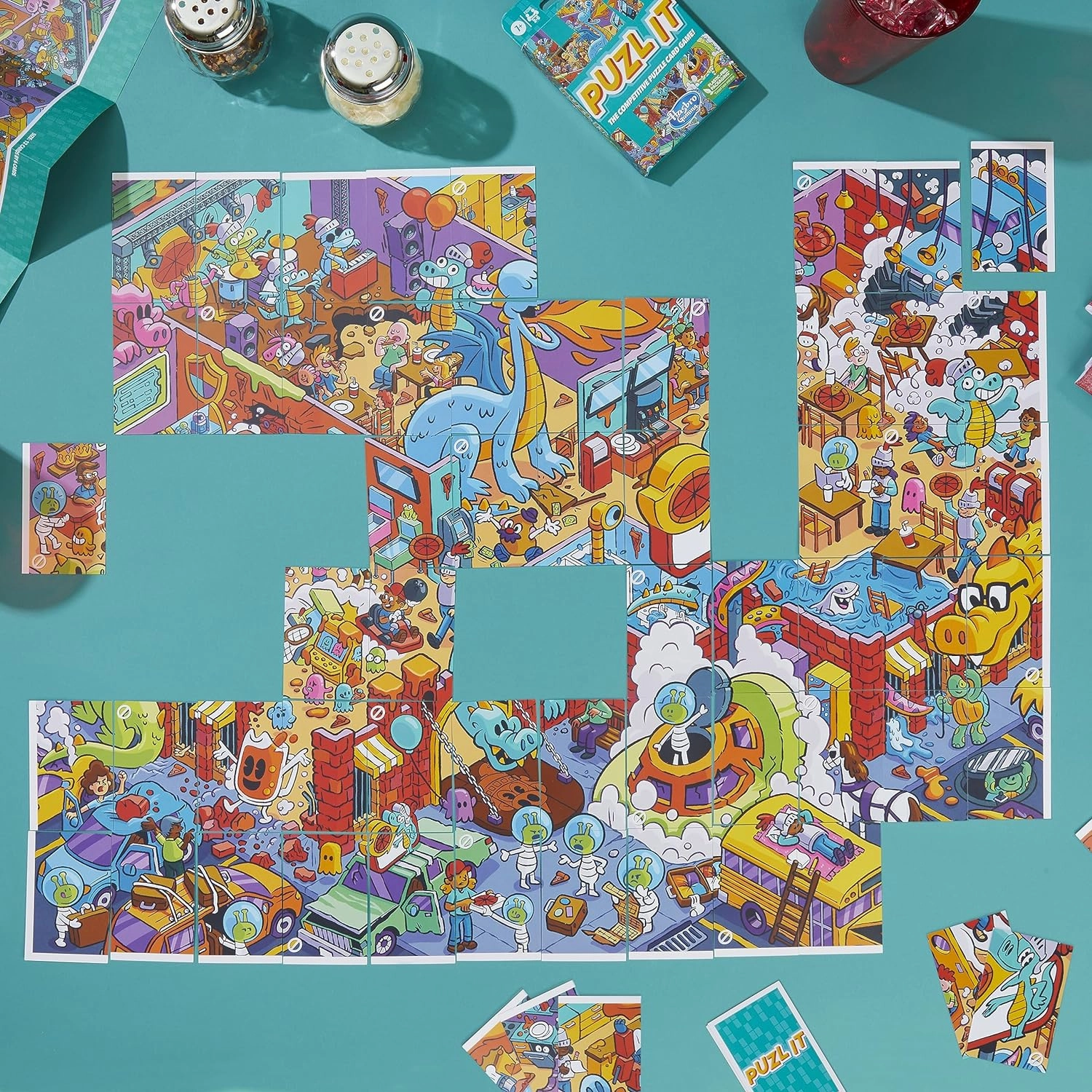 Hasbro Gaming Puzl It Pizza Party Competitive Puzzle Card Game for Ages 7 and Up