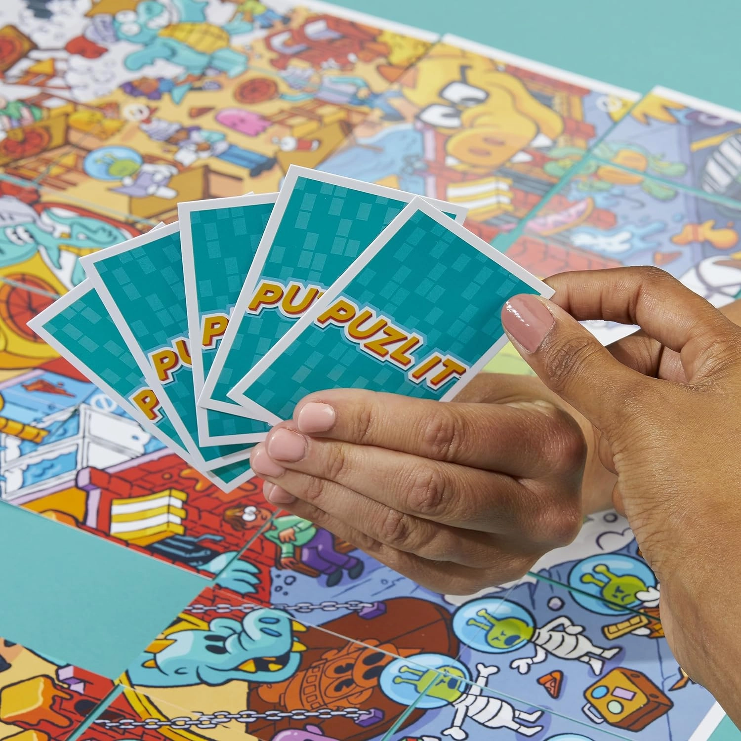 Hasbro Gaming Puzl It Pizza Party Competitive Puzzle Card Game for Ages 7 and Up