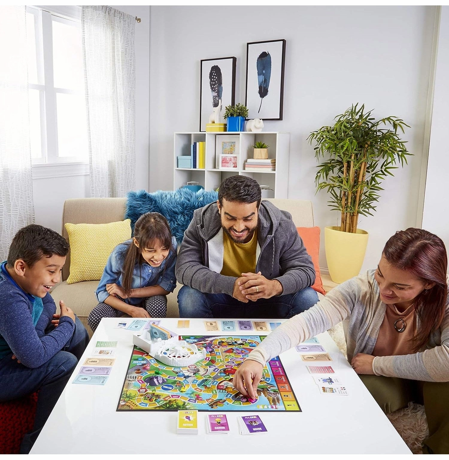 Hasbro Gaming The Game of Life Game, Family Board Game