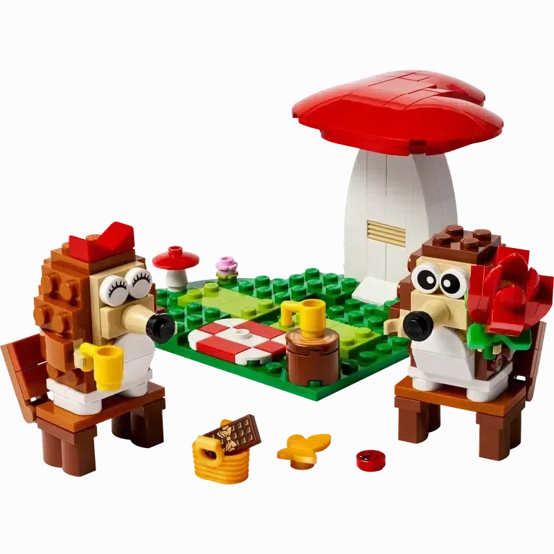 Hedgehog Picnic Date