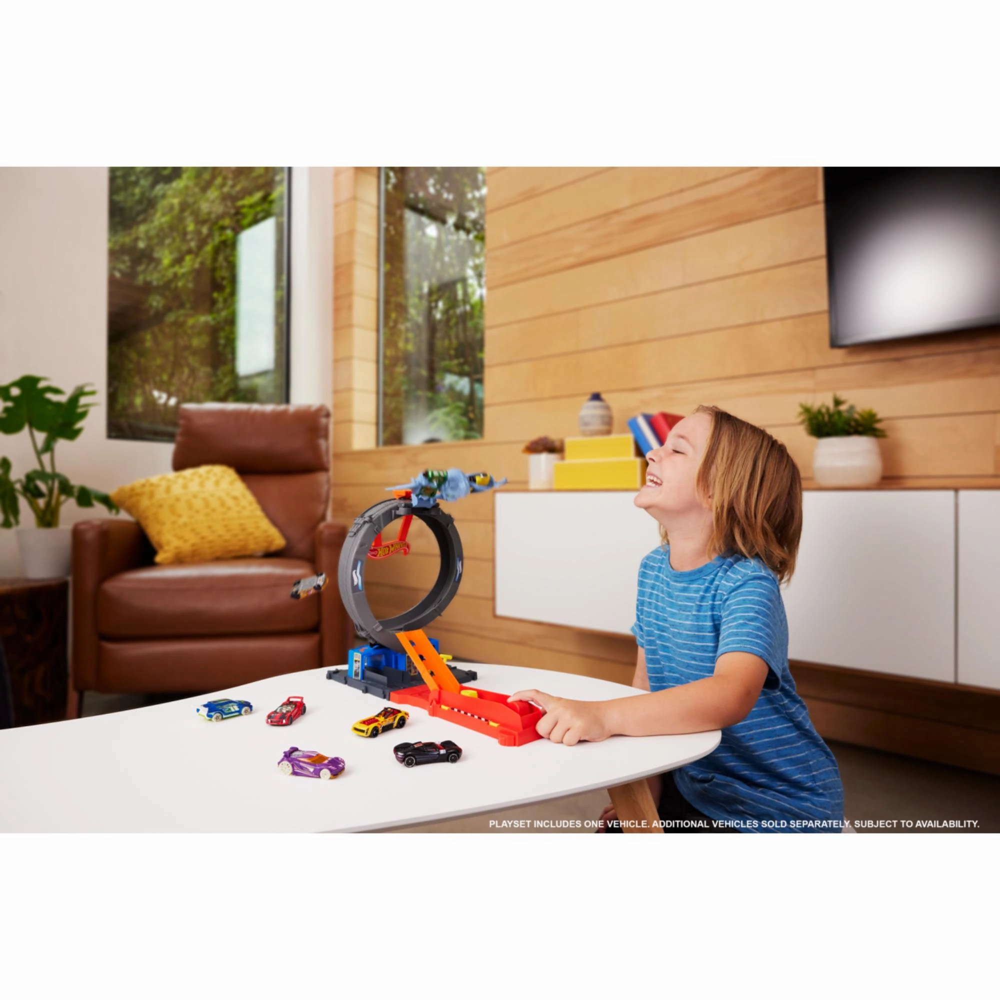 Hot Wheels City Let's Race Bat Loop Attack