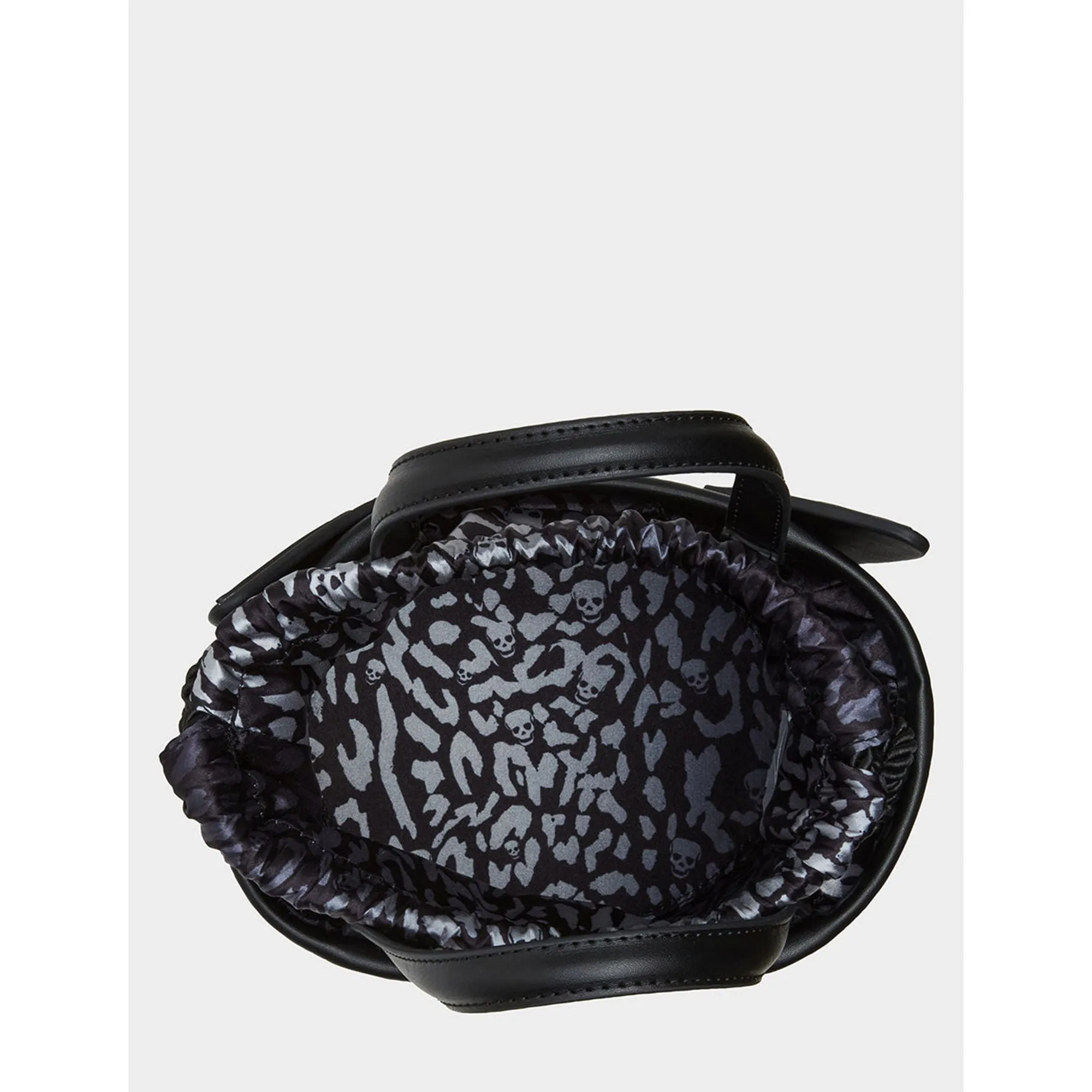 Kitsch Gimmie Candy Cat Bucket Bag Black Betsey Johnson Jewelry