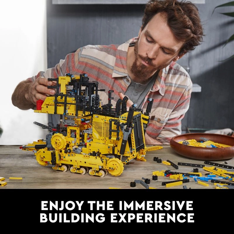 LEGO 42131 Technic App-Controlled Cat D11 Bulldozer