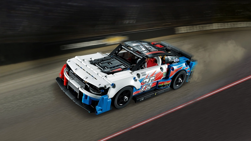 LEGO 42153 Technic Nascar Next Gen Chevrolet Camaro Zl1