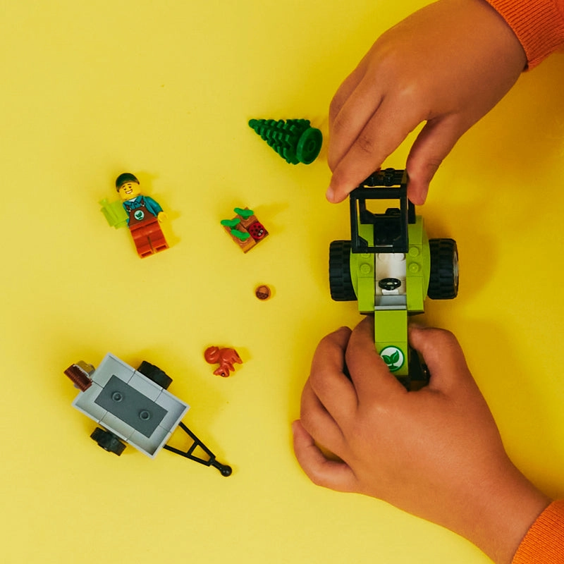 LEGO 60390 City Park Tractor