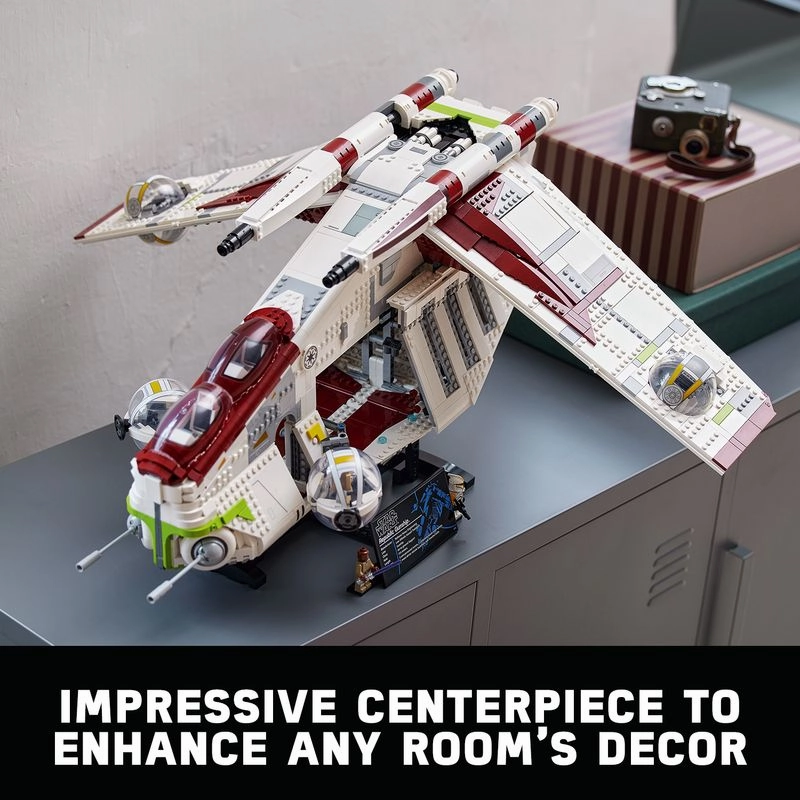 LEGO 75309 Star Wars Ultimate Collector Series Republic Gunship