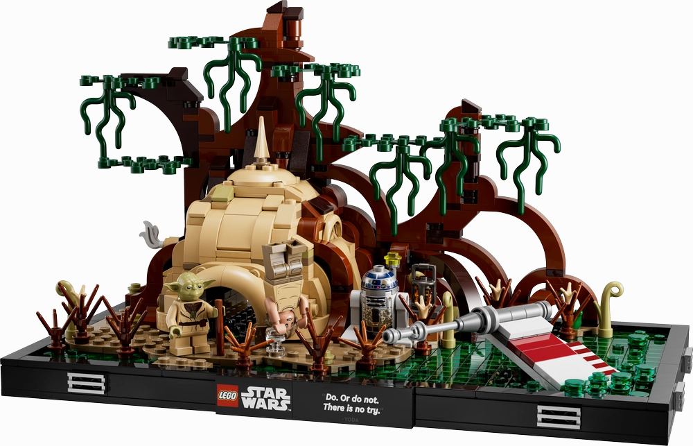 LEGO 75330 Star Wars Dagobah Jedi Training Diorama