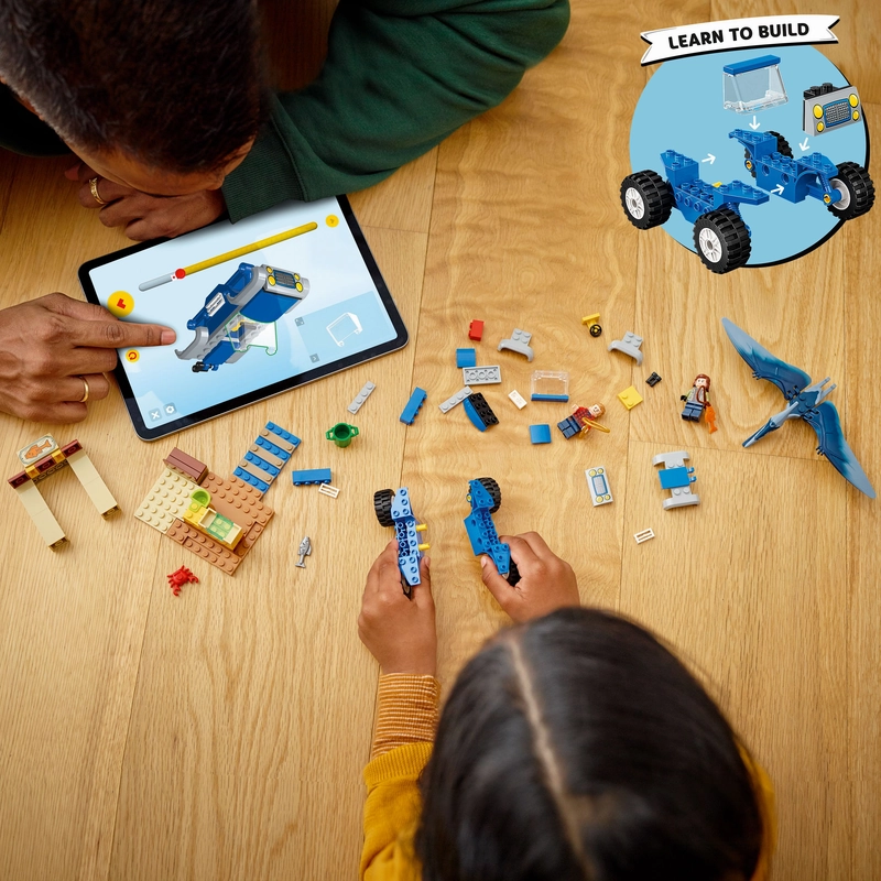 LEGO 76943 Jurassic World Pteranodon Chase