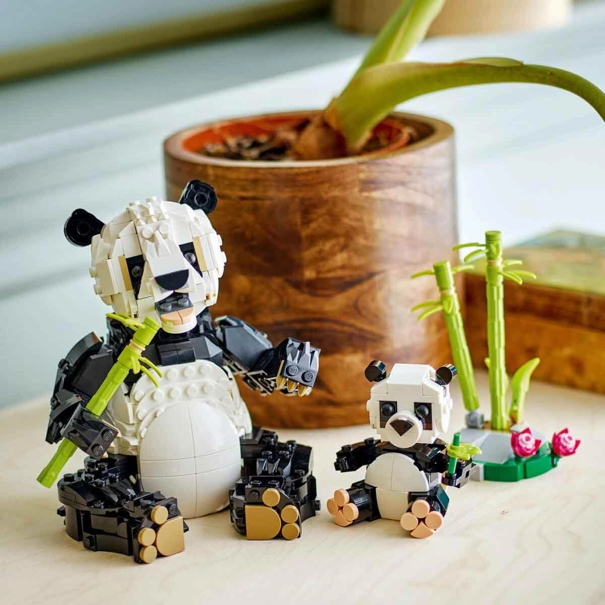 LEGO Creator 3in1 Wild Animals Panda Family Toy Building Kit For Ages 8 