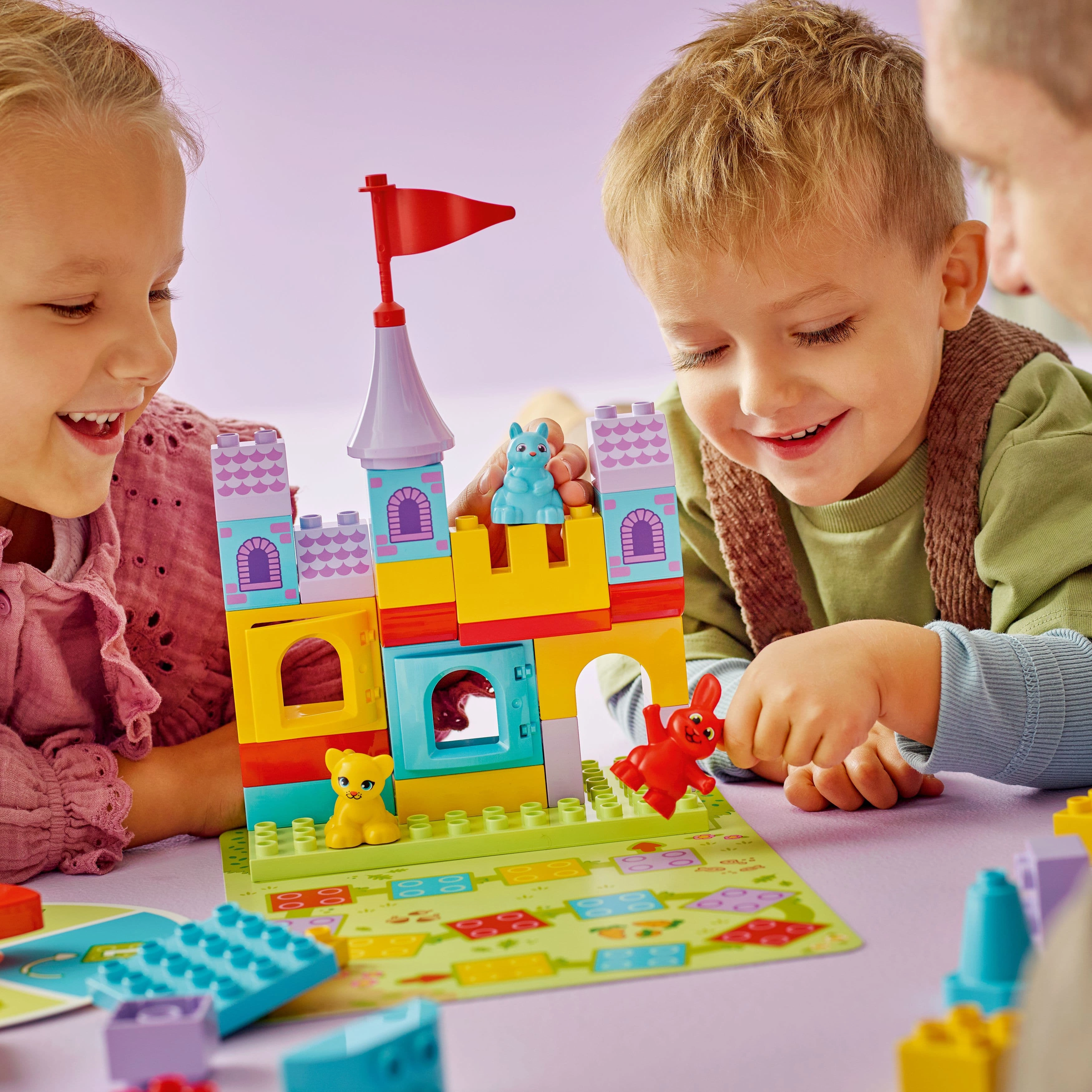 Lego Duplo Town 10450 Hopsy's Castle Game Building Set for Ages 3 & Up