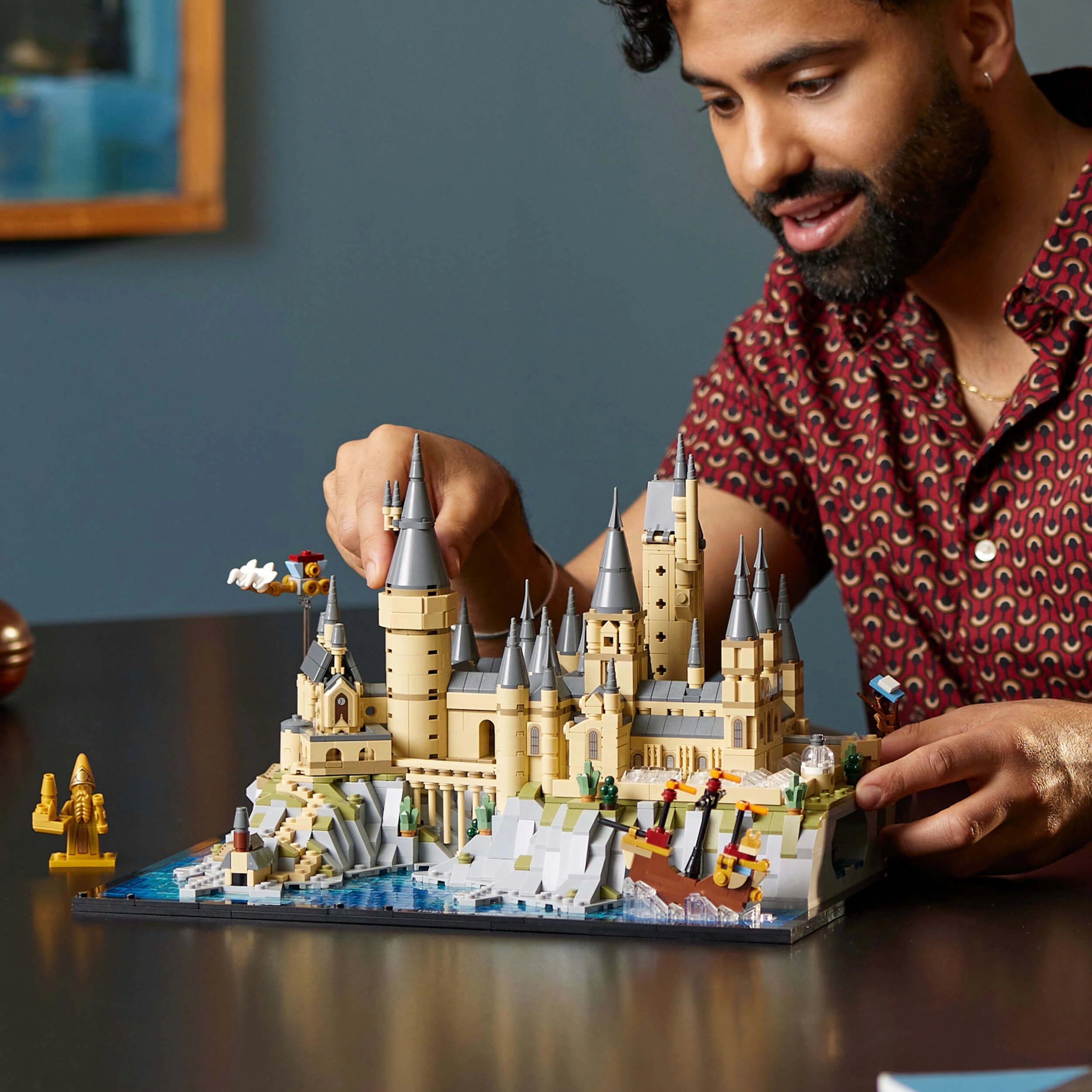 Lego Harry Potter 76419 Hogwarts Castle and Grounds for Ages 18 and Up