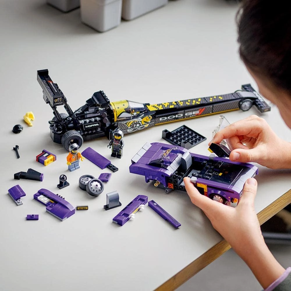 LEGO Speed Champions Mopar Dodge SRT Top Fuel Dragster & 1970 Dodge Challenger Building Kit for Ages 8 