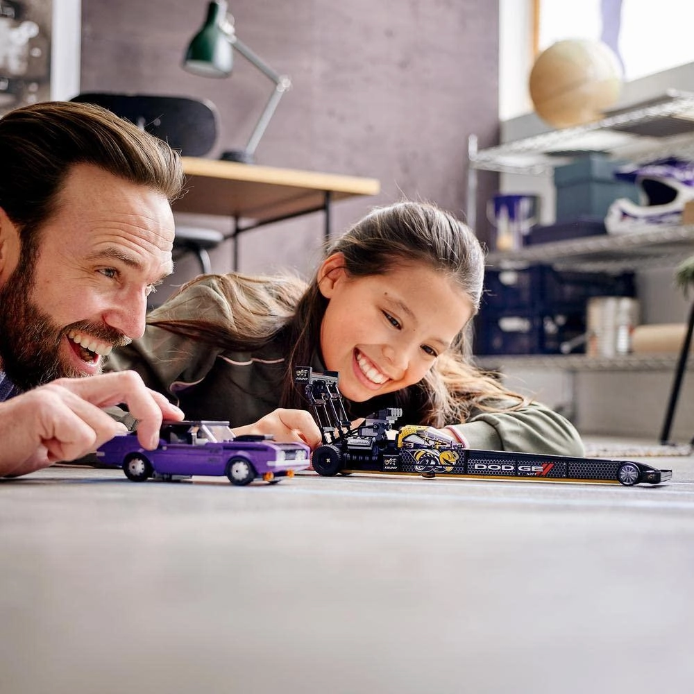 LEGO Speed Champions Mopar Dodge SRT Top Fuel Dragster & 1970 Dodge Challenger Building Kit for Ages 8 