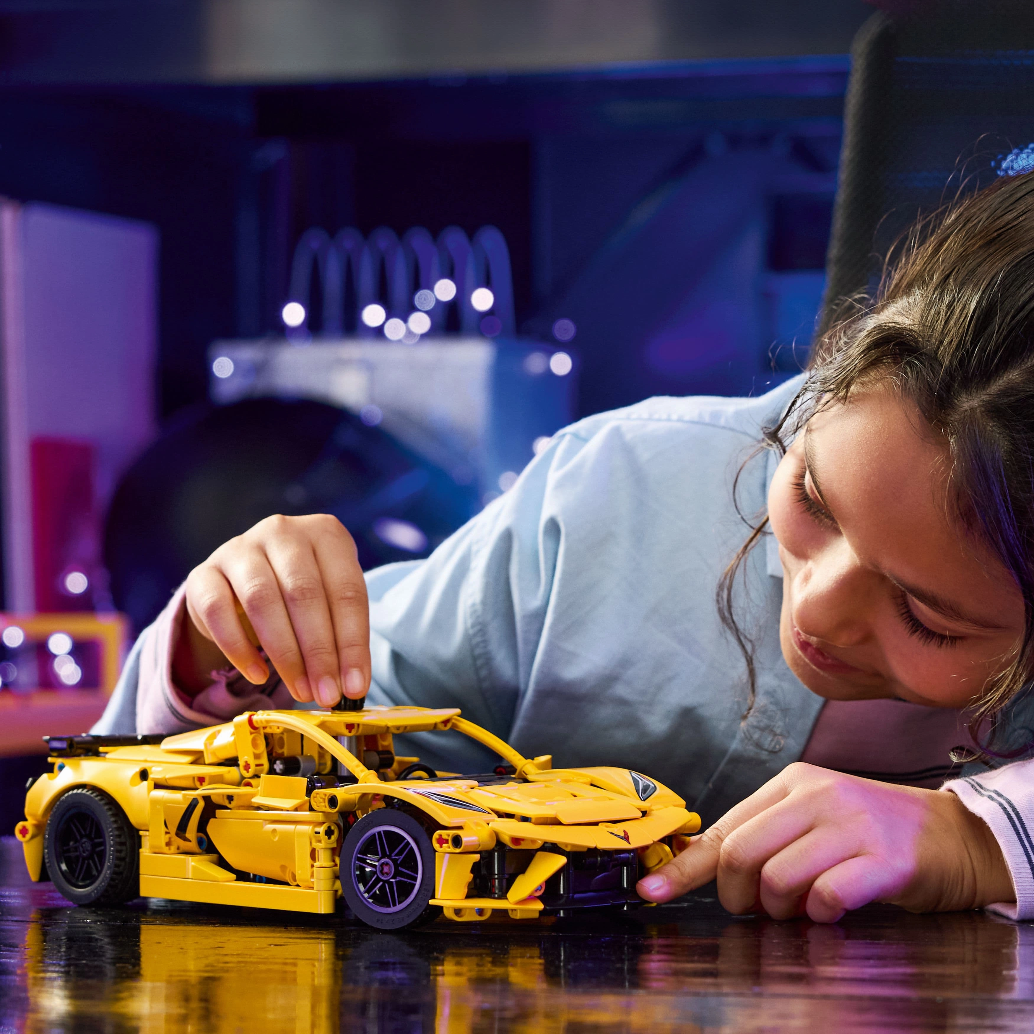 Lego Technic 42205 Chevrolet Corvette Stingray Playset for Ages 9 & Up