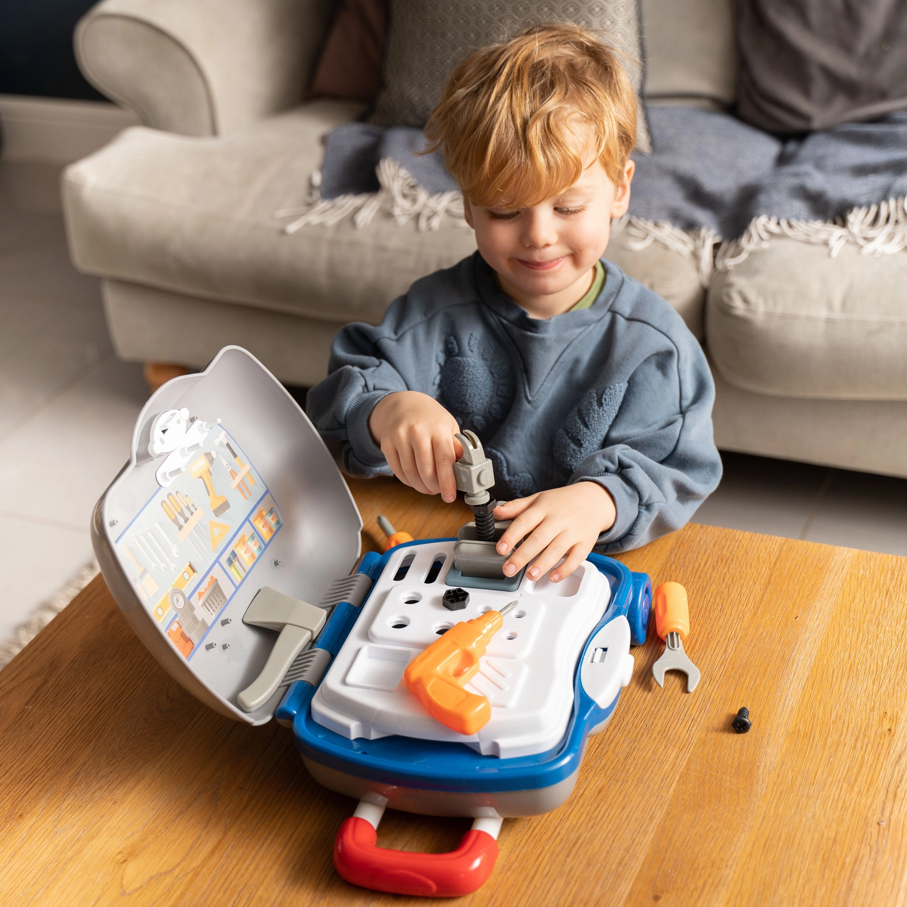 Little Workshop Wheelie Suitcase Kit