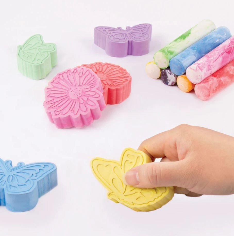 Make It Real Three Cheers For Girls Butterfly Garden Chalk Set