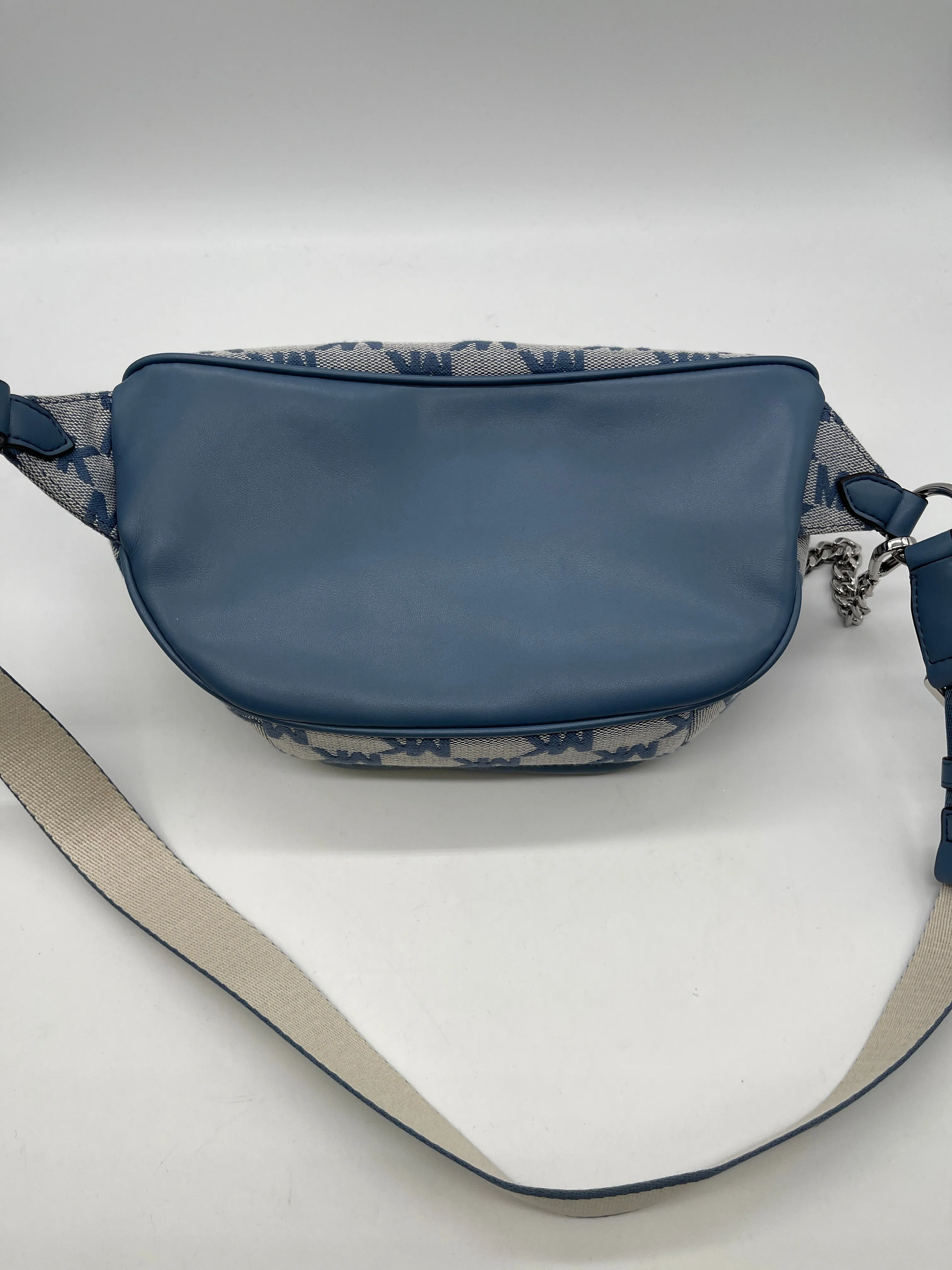 Michael Kors Bags Belt Bag Designer By Michael Kors, Size: Large