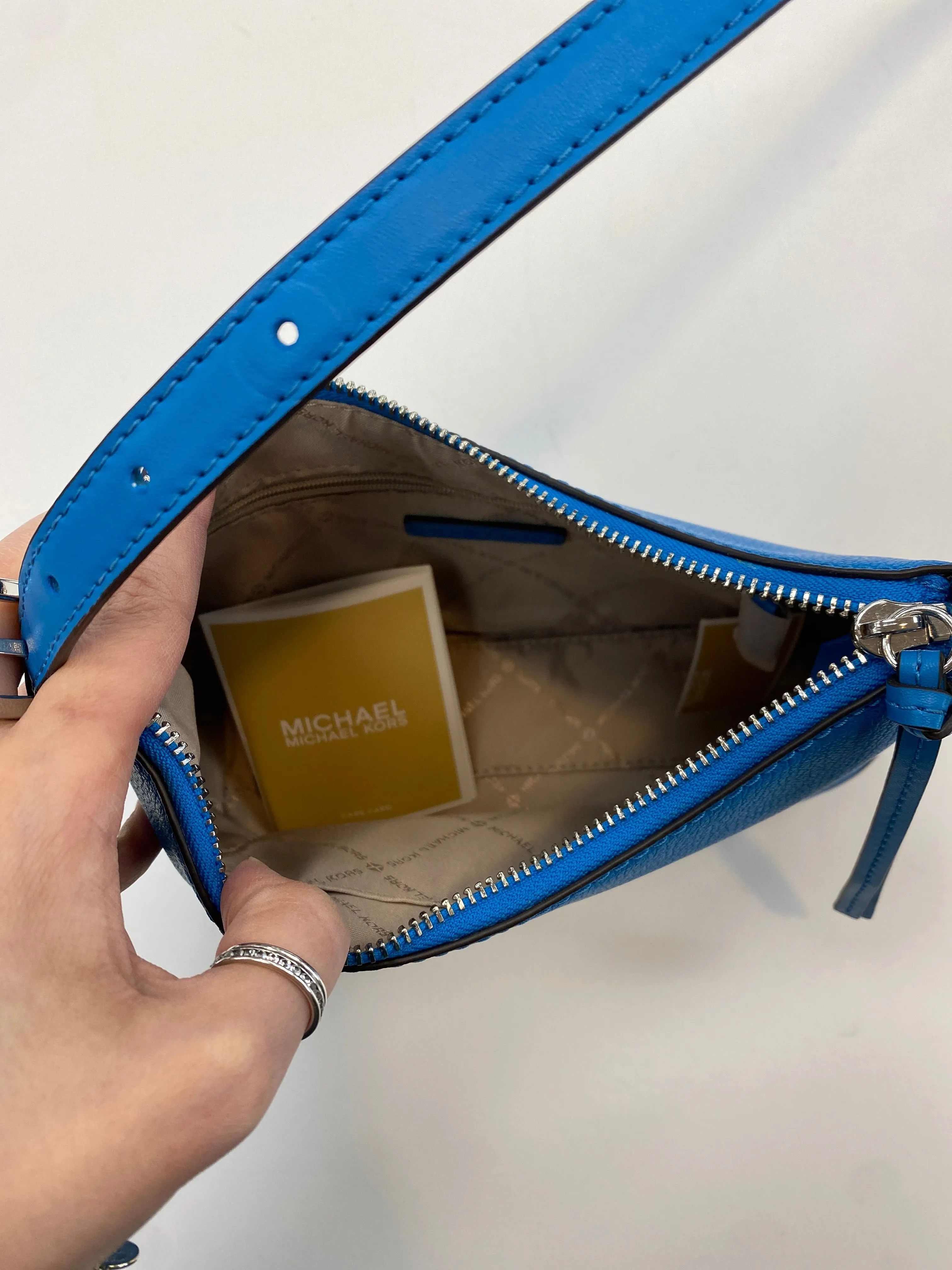 Michael Kors Bags Crossbody Designer By Michael Kors, Size: Medium
