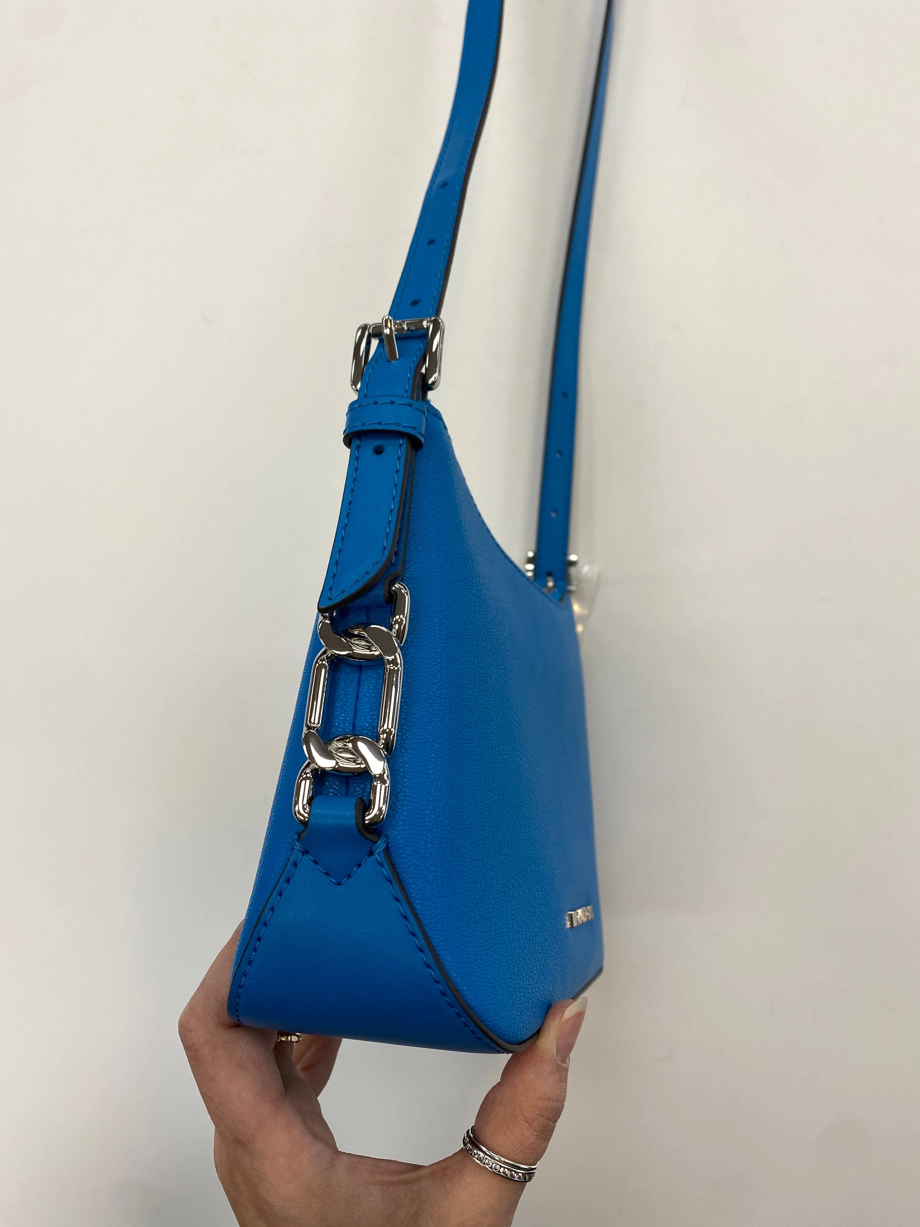 Michael Kors Bags Crossbody Designer By Michael Kors, Size: Medium