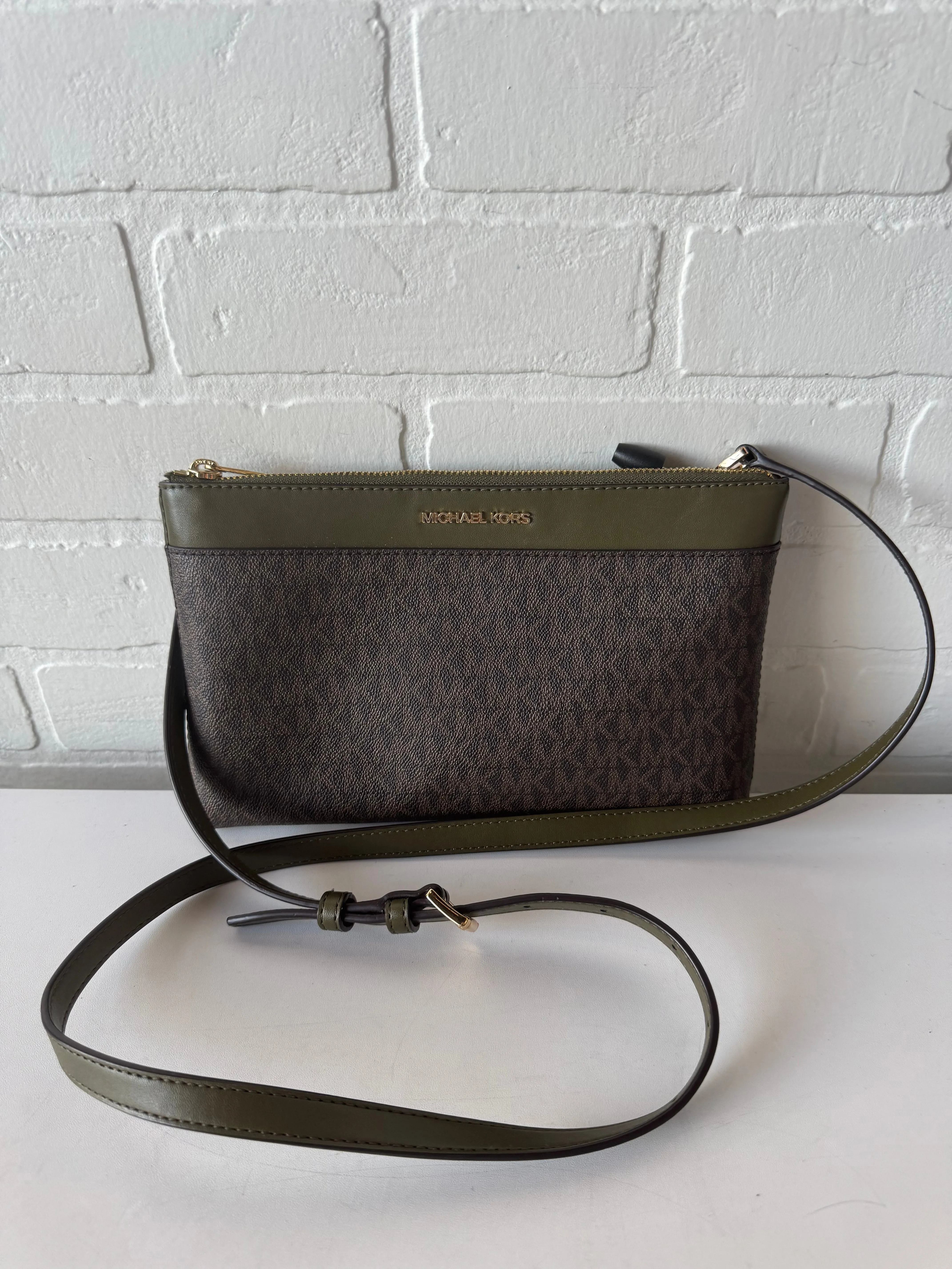 Michael Kors Bags Crossbody Designer By Michael Kors, Size: Medium