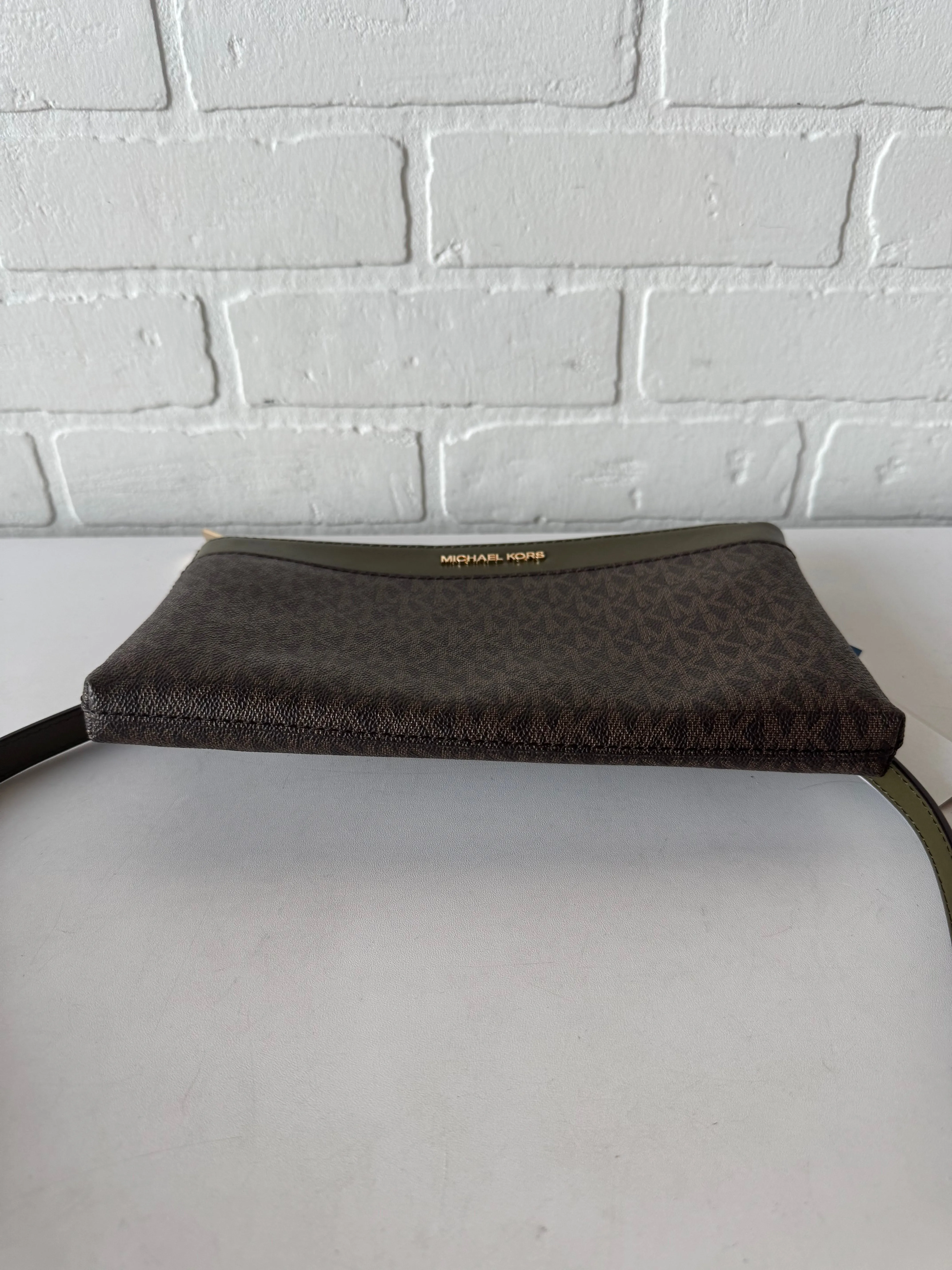 Michael Kors Bags Crossbody Designer By Michael Kors, Size: Medium