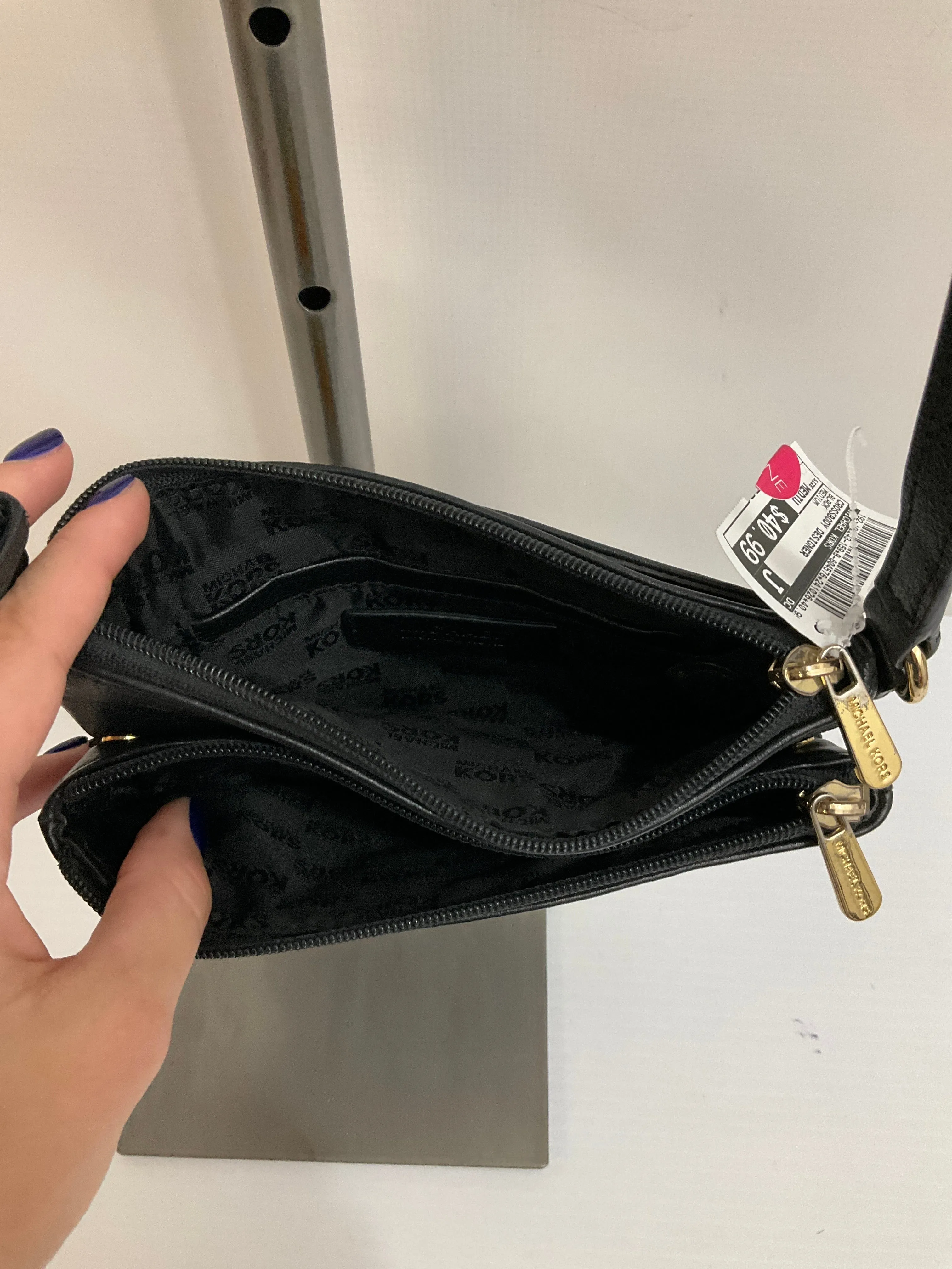 Michael Kors Bags Crossbody Designer By Michael Kors, Size: Medium
