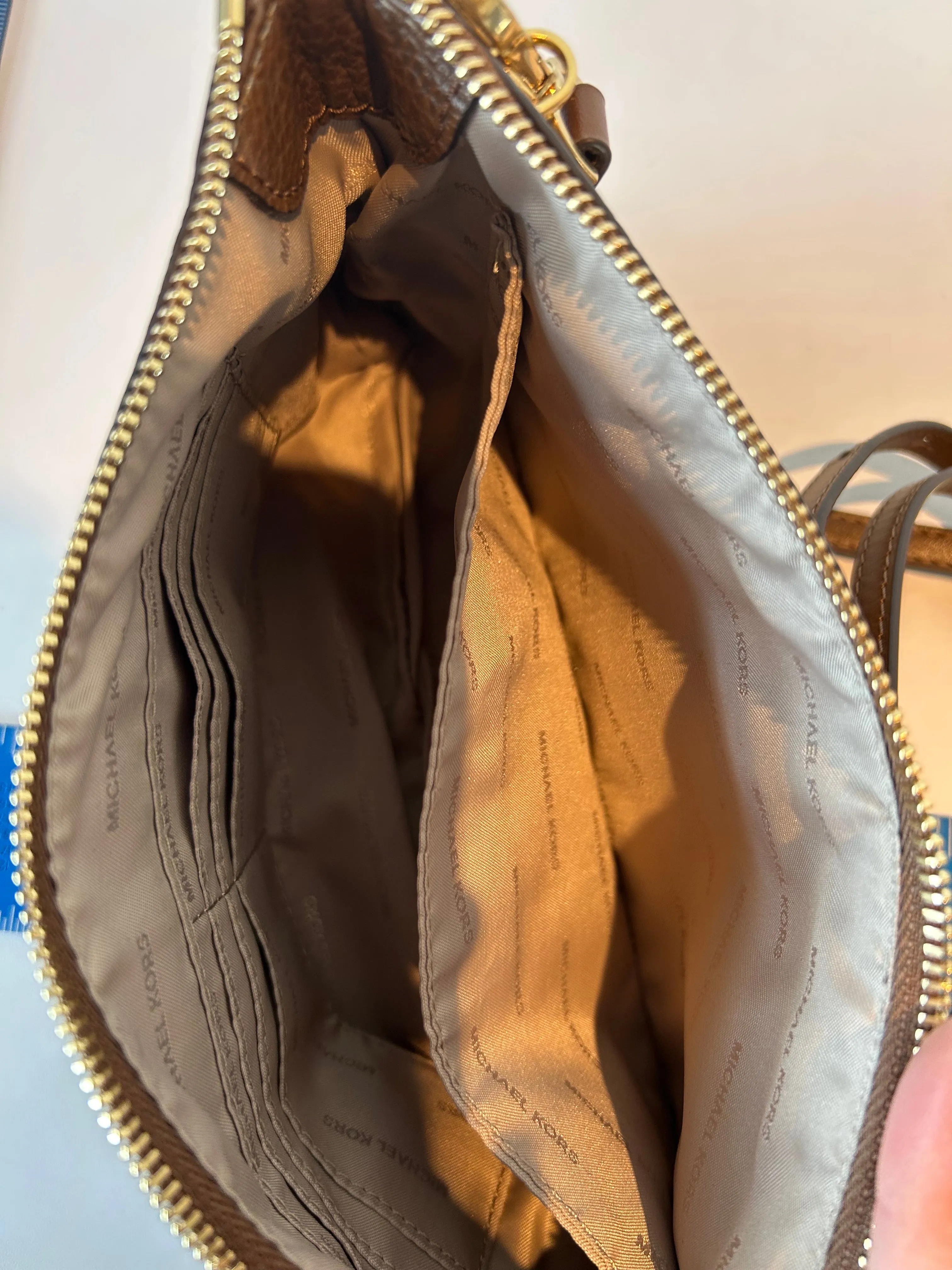 Michael Kors Bags Crossbody Designer By Michael Kors, Size: Medium