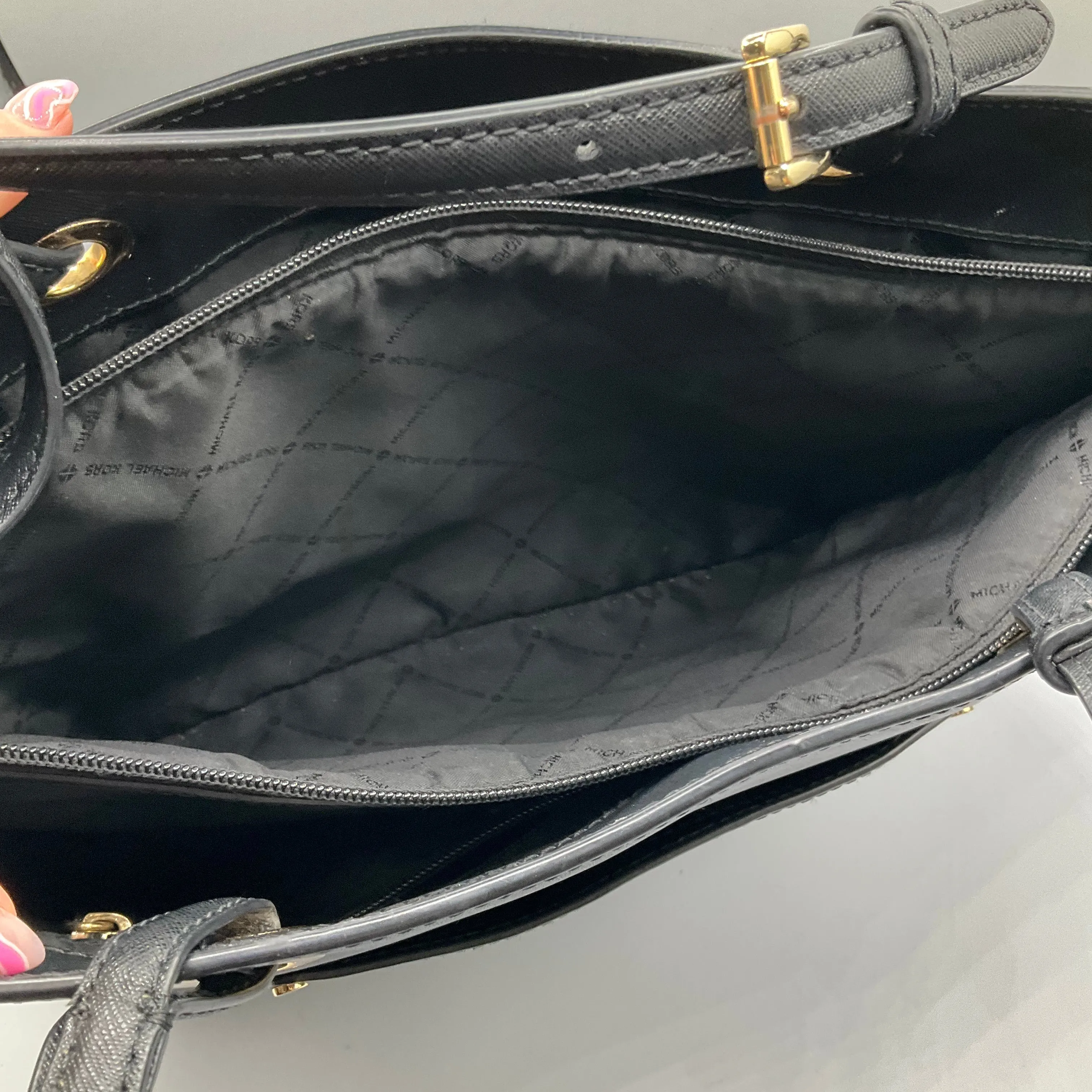 Michael Kors Bags Handbag Designer By Michael Kors  Size: Large