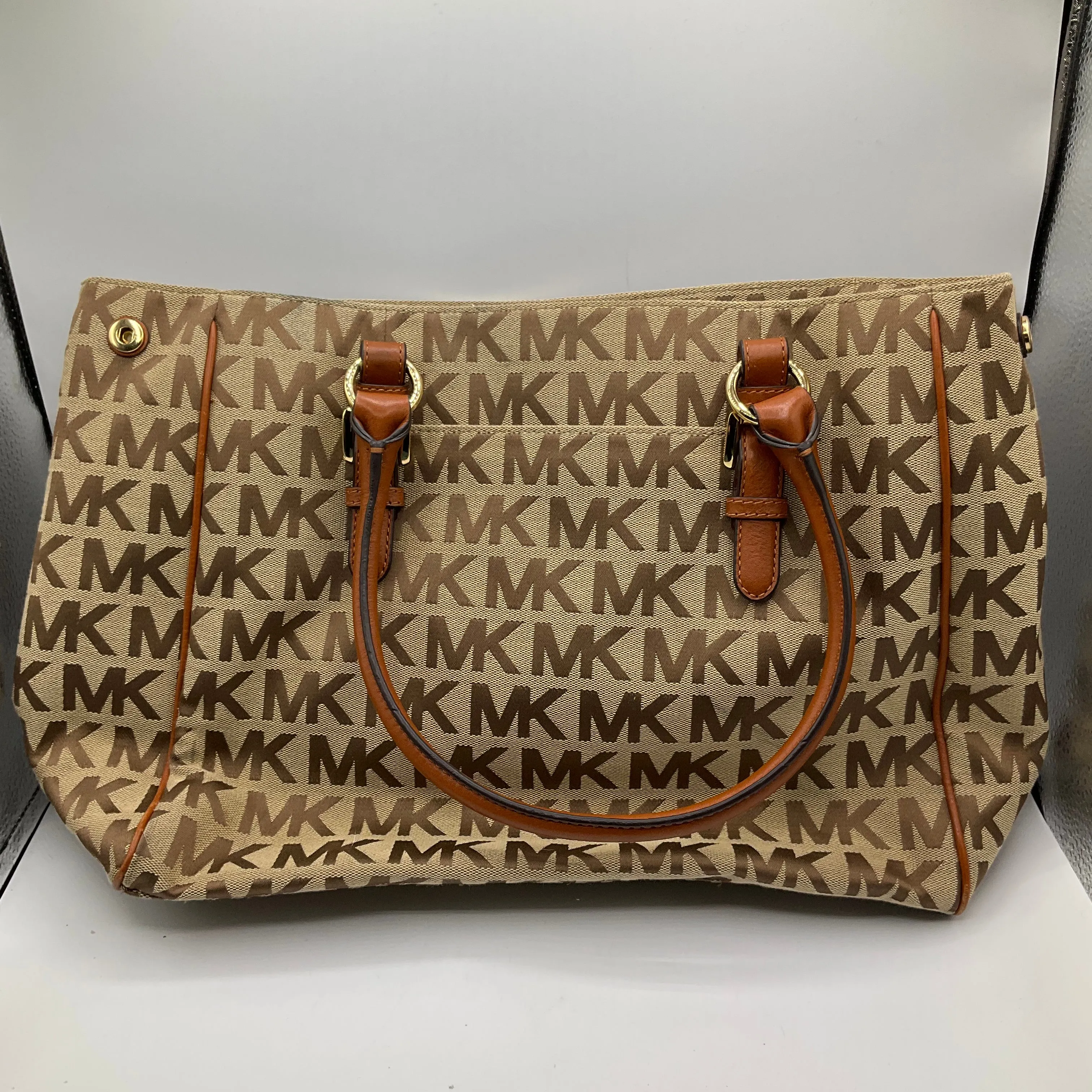 Michael Kors Bags Handbag Designer By Michael Kors, Size: Large