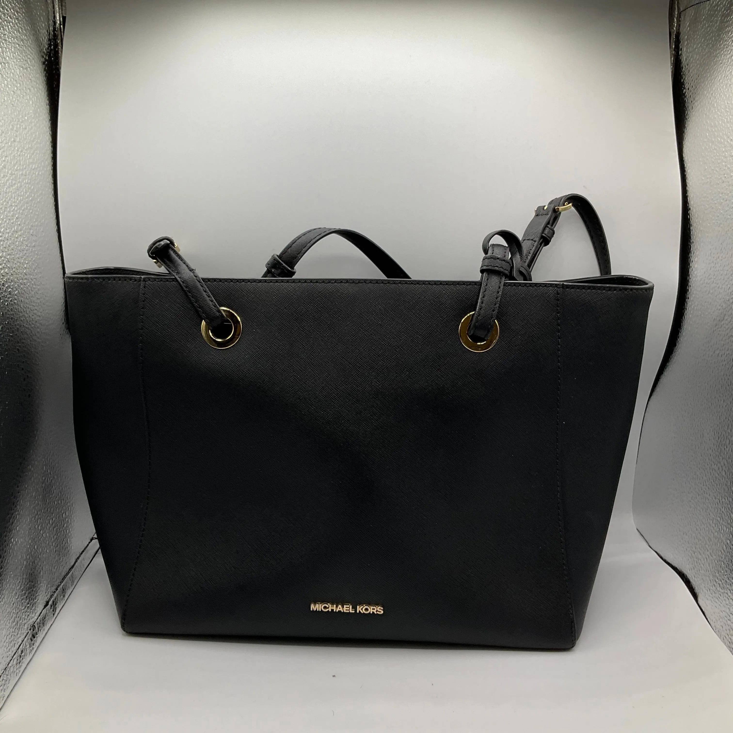 Michael Kors Bags Handbag Designer By Michael Kors  Size: Large