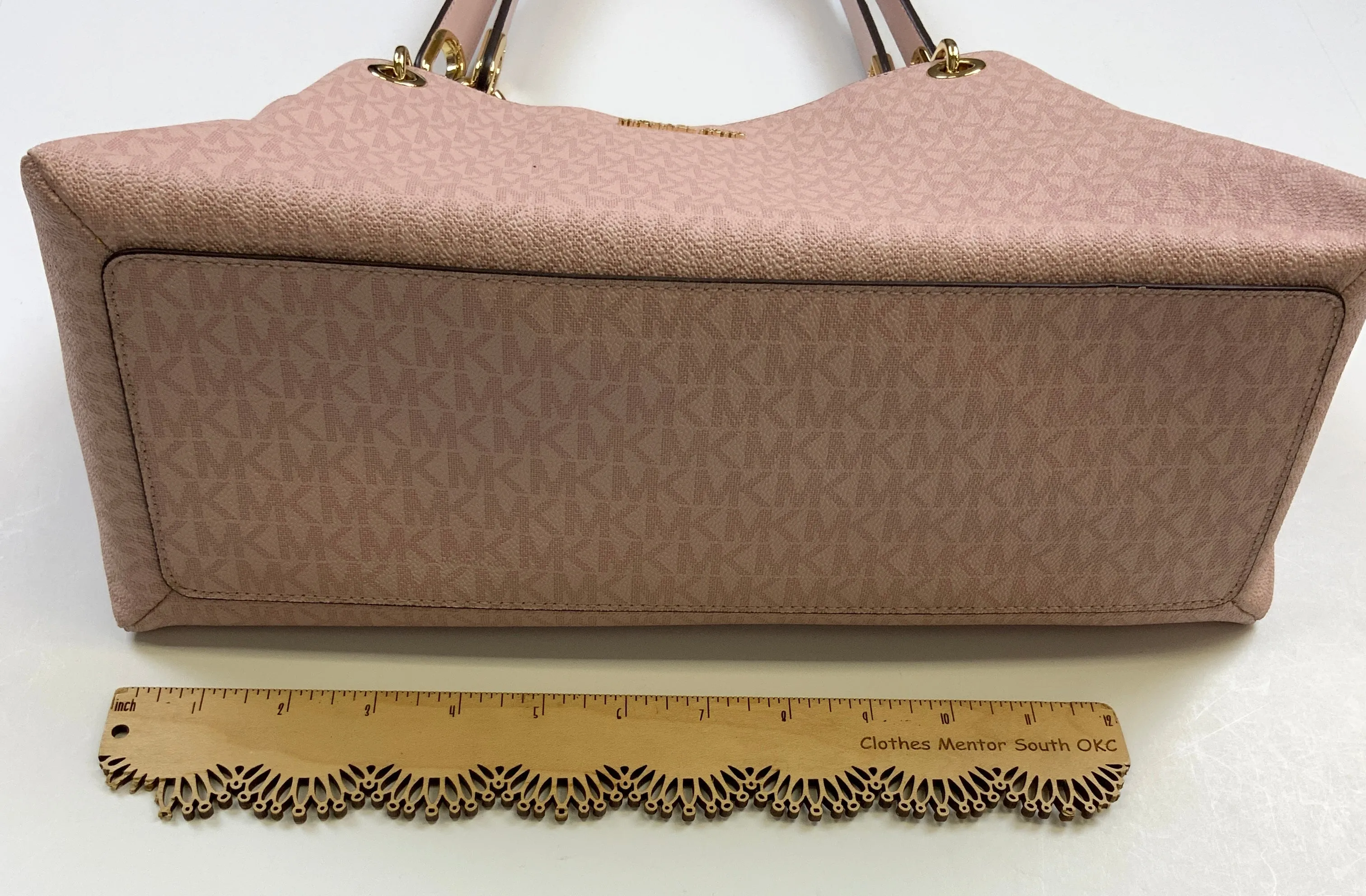 Michael Kors Bags Handbag Designer By Michael Kors, Size: Large